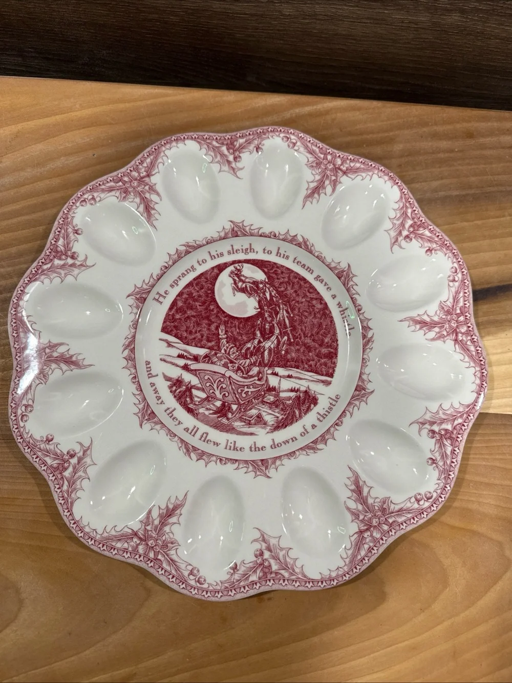 Red and White Decorative Egg Serving Plate - Classic Porcelain